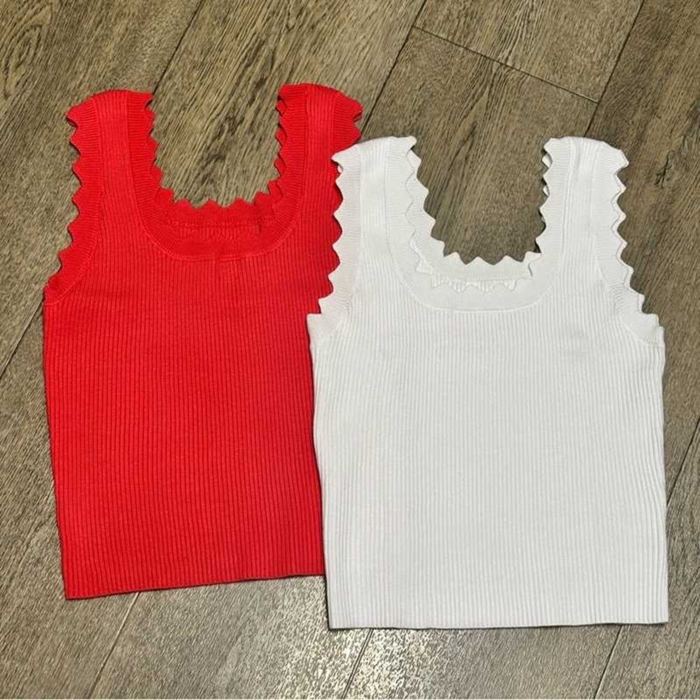 Red and White Scalloped Edge Ribbed Tank Top